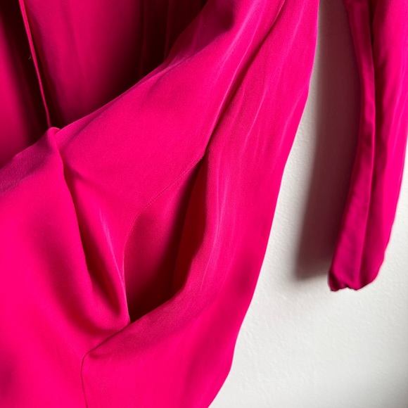 SALE ** DianeVon Furstenberg silk dress - hot pink sz 4 with pockets - Picture 7 of 7